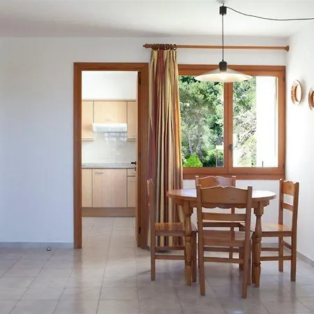 Velas Apartment *